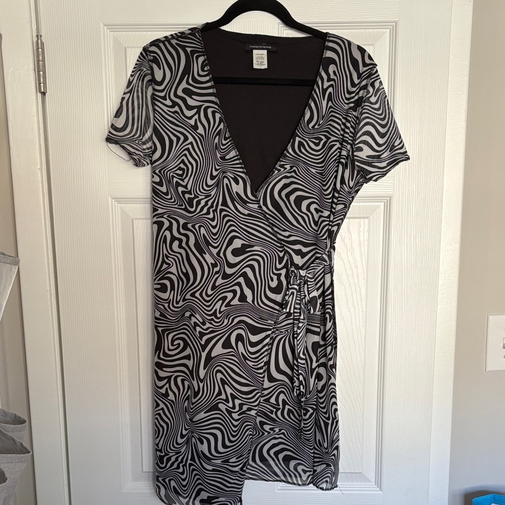 Stylish Black and White Wrap Dress